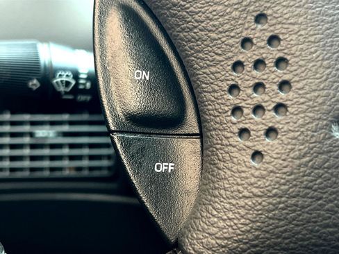 Used 2001 Ford Mustang Cobra image 28