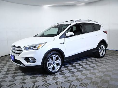 Certified 2019 Ford Escape Titanium image 5