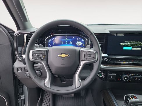 New 2025 Chevrolet Silverado 1500 LT image 16