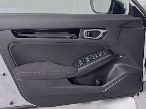 Used 2024 Honda Civic EX image 17