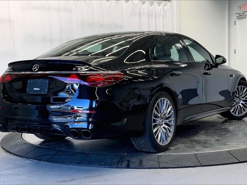 Used 2025 Mercedes-Benz E 53 AMG e 4MATIC Sedan image 6