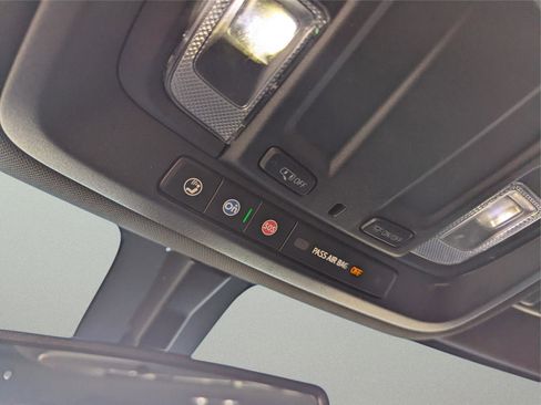 Used 2022 GMC Sierra 2500 AT4 w/ Gooseneck/5TH Wheel Package image 25