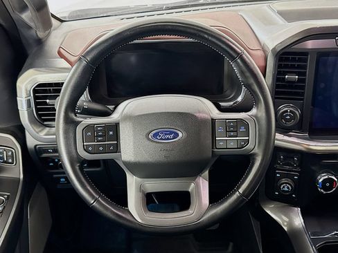 Used 2022 Ford F150 Lariat AWD/4WD image 4