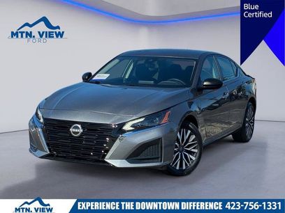 Used 2025 Nissan Altima 2.5 SV