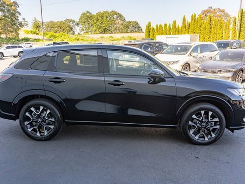 New 2026 Honda HR-V Sport image 5