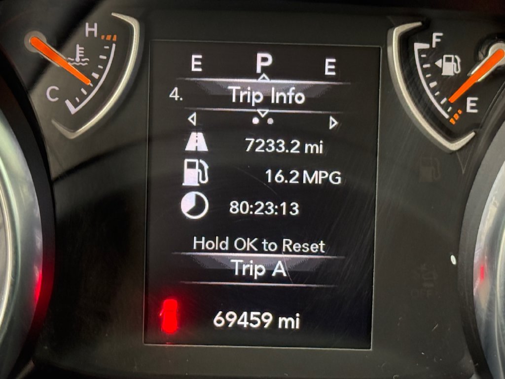Used 2020 Jeep Wrangler Sport AWD/4WD image 13
