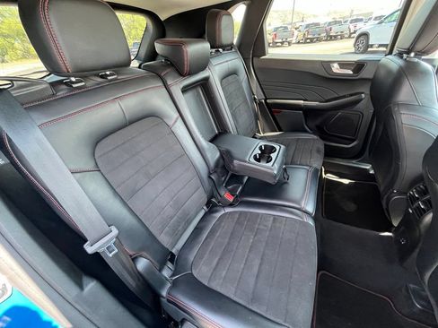 Used 2021 Ford Escape SEL w/ SEL Stealth AWD Package image 18