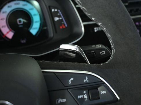 New 2025 Audi RS Q8 performance image 21