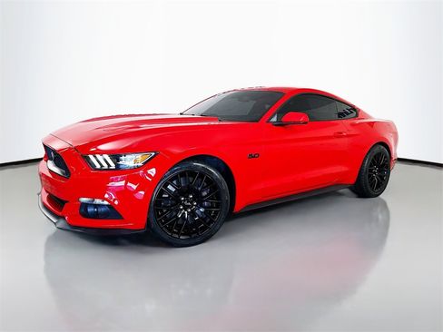 Used 2017 Ford Mustang GT w/ GT Performance Package image 3