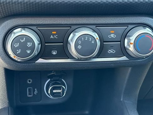 Used 2023 Nissan Kicks S w/ Interior Electronics Package FWD image 23