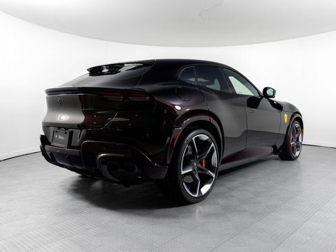 Certified 2025 Ferrari Purosangue image 15