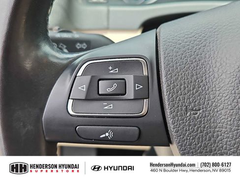 Used 2017 Volkswagen Tiguan S FWD image 23