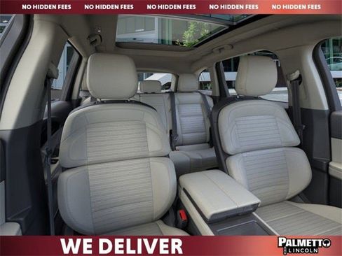 New 2026 Lincoln Nautilus Reserve image 10