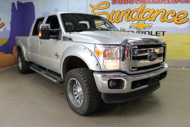 Used 2016 Ford F250 Lariat w/ Lariat Ultimate Package AWD/4WD image 3