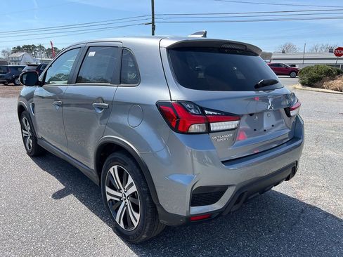 New 2025 Mitsubishi Outlander Sport SE image 3