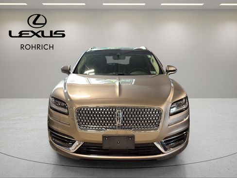 Used 2020 Lincoln Nautilus Reserve w/ Equipment Group 201A AWD/4WD image 2