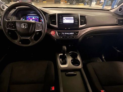 Used 2020 Honda Pilot LX image 13