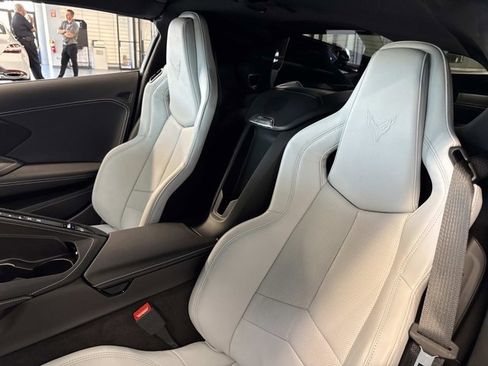 Used 2025 Chevrolet Corvette E-Ray image 15