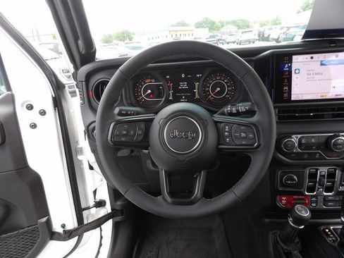 Used 2026 Jeep Wrangler Unlimited Rubicon w/ Safety Group AWD/4WD image 25