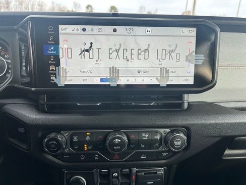 New 2026 Jeep Gladiator Sport image 8