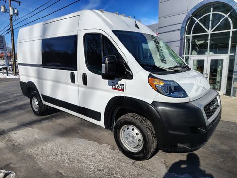 Used 2022 RAM ProMaster 1500 image 2
