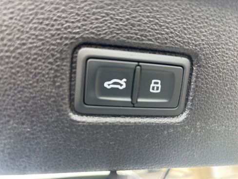 Used 2019 Audi Q7 3.0T Premium Plus w/ Premium Plus Package image 15