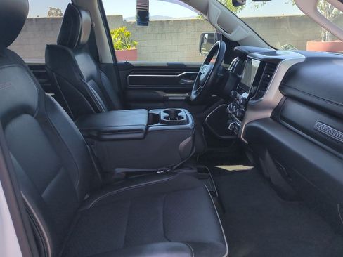 Used 2022 RAM 1500 Laramie AWD/4WD image 25