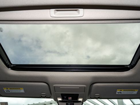 Certified 2023 Honda Accord EX image 21