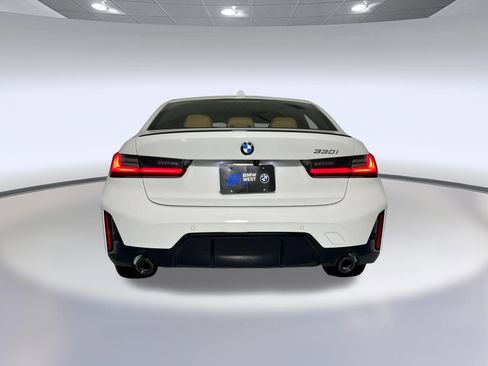 Used 2026 BMW 330i Sedan RWD image 9