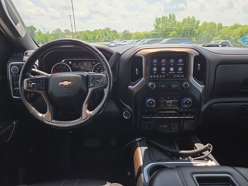 Certified 2022 Chevrolet Silverado 2500 High Country w/ Safety Package II AWD/4WD image 11