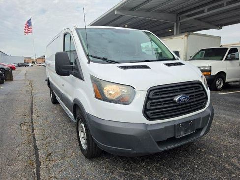 Used 2015 Ford Transit 250 148 Low Roof RWD image 4