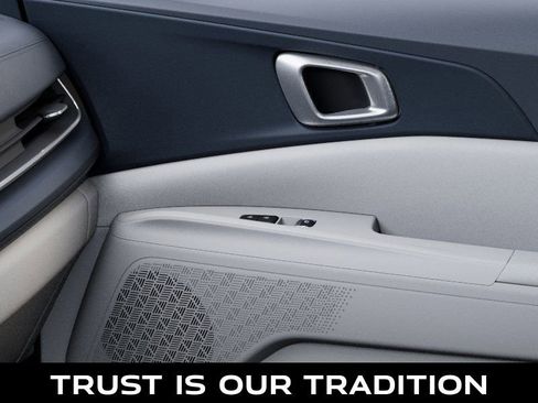 New 2026 Kia Carnival SX image 25