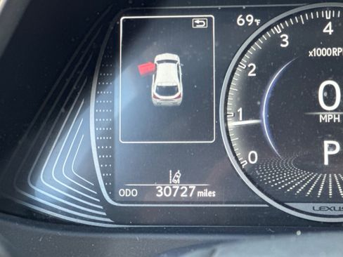 Used 2019 Lexus UX 200 w/ Accessory Package 2 FWD image 22