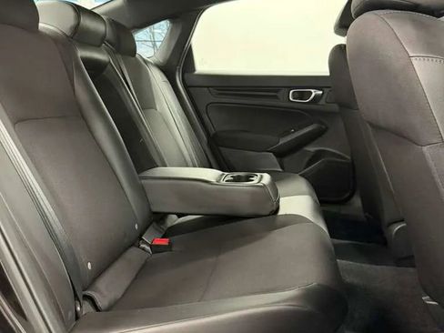 Used 2025 Honda Civic Sport image 10