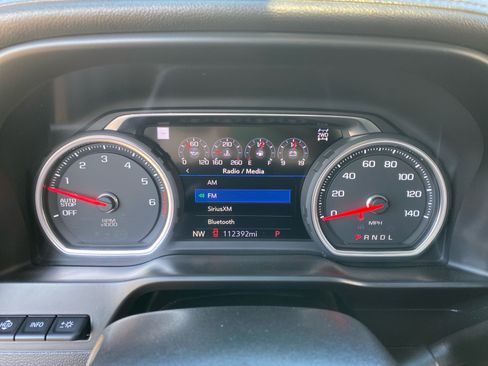 Used 2019 Chevrolet Silverado 1500 High Country w/ Technology Package image 10