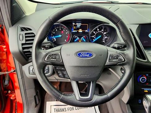 Used 2019 Ford Escape SEL FWD image 12