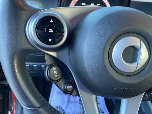 Used 2017 smart fortwo electric drive image 24