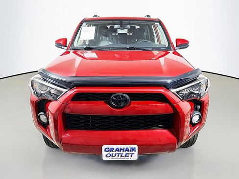 Used 2014 Toyota 4Runner SR5 w/ Upgrade Package image 2