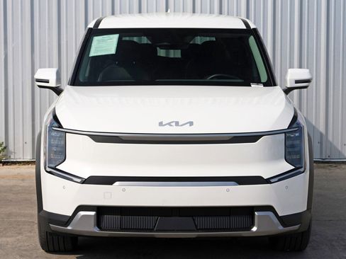 Used 2024 Kia EV9 Light Long Range image 49