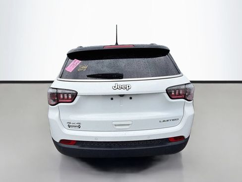 Used 2024 Jeep Compass Limited AWD/4WD image 8
