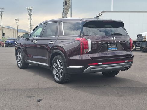 Used 2023 Hyundai Palisade Limited w/ Cargo Package AWD/4WD image 4