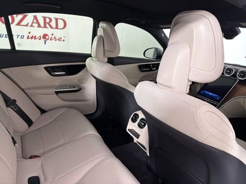 Used 2022 Mercedes-Benz C 300 Sedan image 19