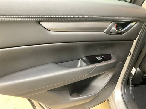 Certified 2025 MAZDA CX-5 AWD 2.5 S w/ Preferred Package image 18