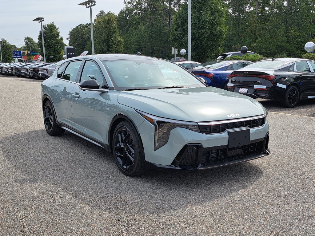 New 2026 Kia K4 GT-Line Turbo FWD image 3