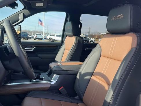 New 2026 Chevrolet Silverado 2500 High Country w/ High Country Premium Package AWD/4WD image 16