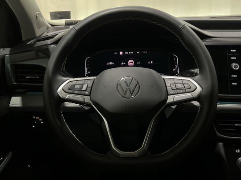 Used 2024 Volkswagen Taos SEL AWD/4WD image 26