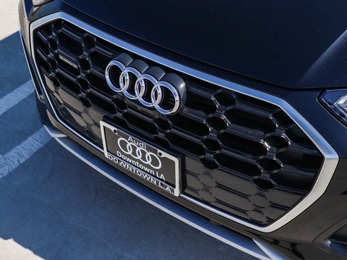 Used 2023 Audi Q5 2.0T Prestige w/ Prestige Package AWD/4WD image 8