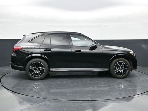 Used 2023 Mercedes-Benz GLC 300 image 8