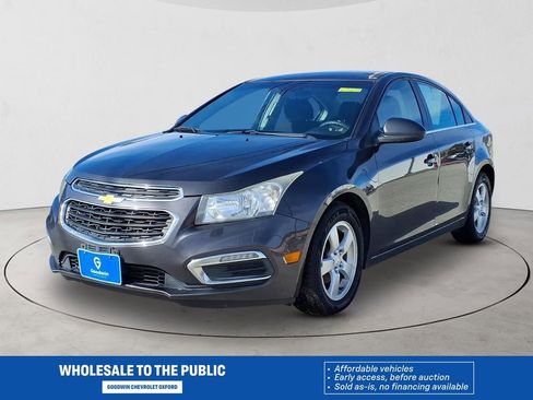 Used 2015 Chevrolet Cruze LT image 1
