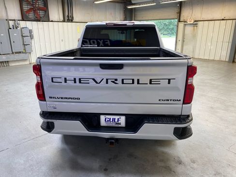 Used 2022 Chevrolet Silverado 1500 Custom w/ LPO, Dark Essentials Package AWD/4WD image 7